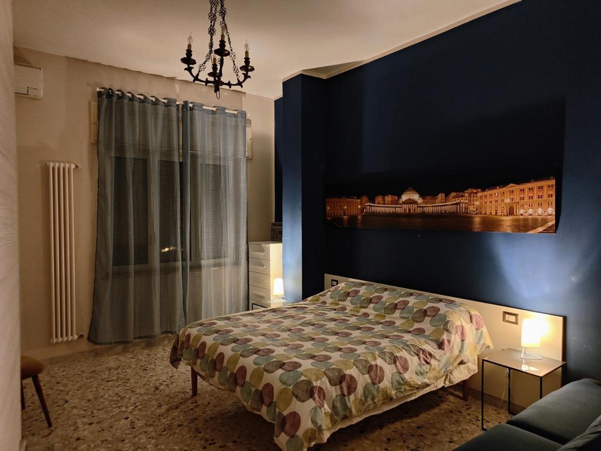 Ferienwohnung La Dimora Dell'Avvocato Neapel Exterior foto