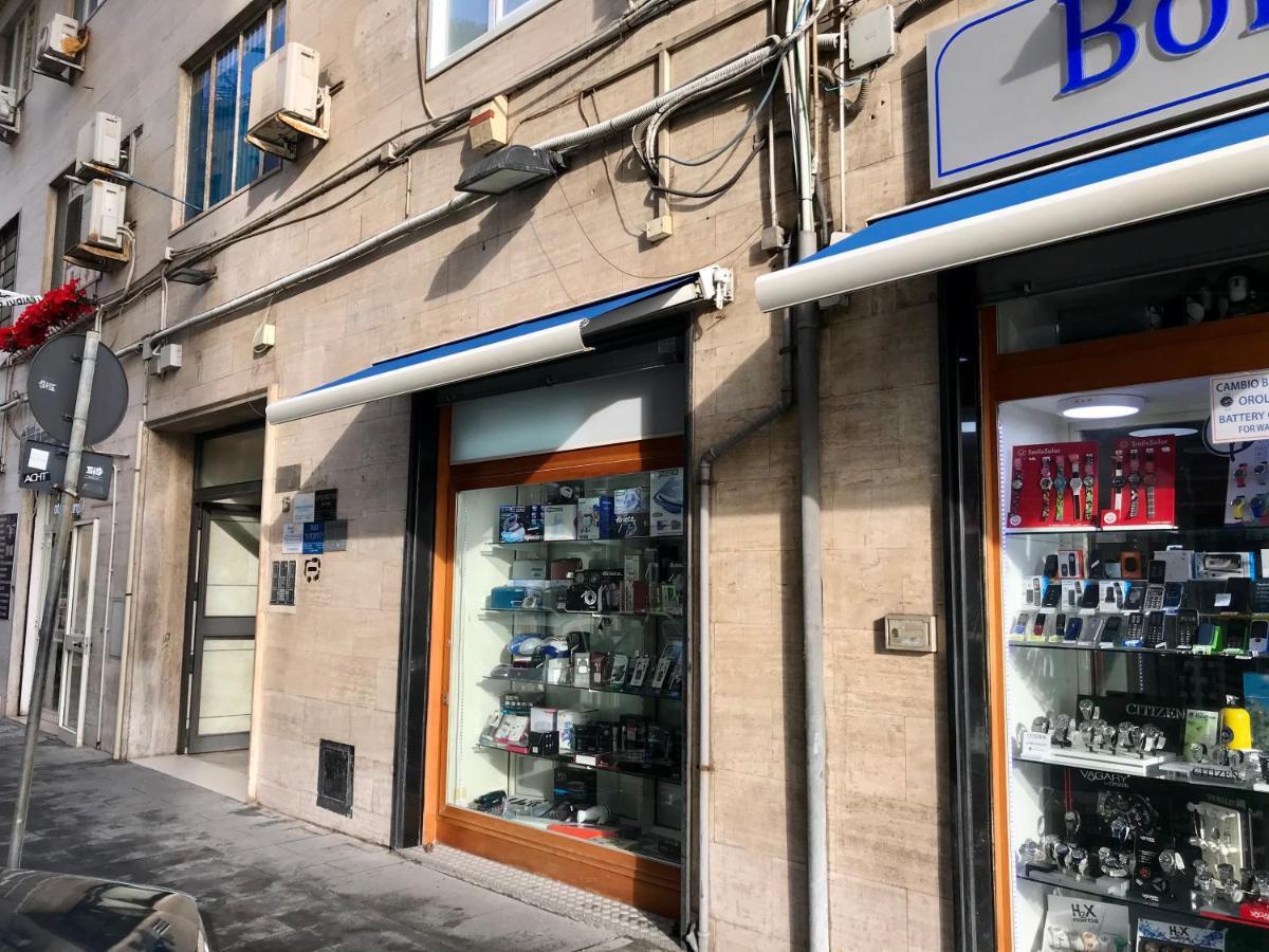Ferienwohnung La Dimora Dell'Avvocato Neapel Exterior foto