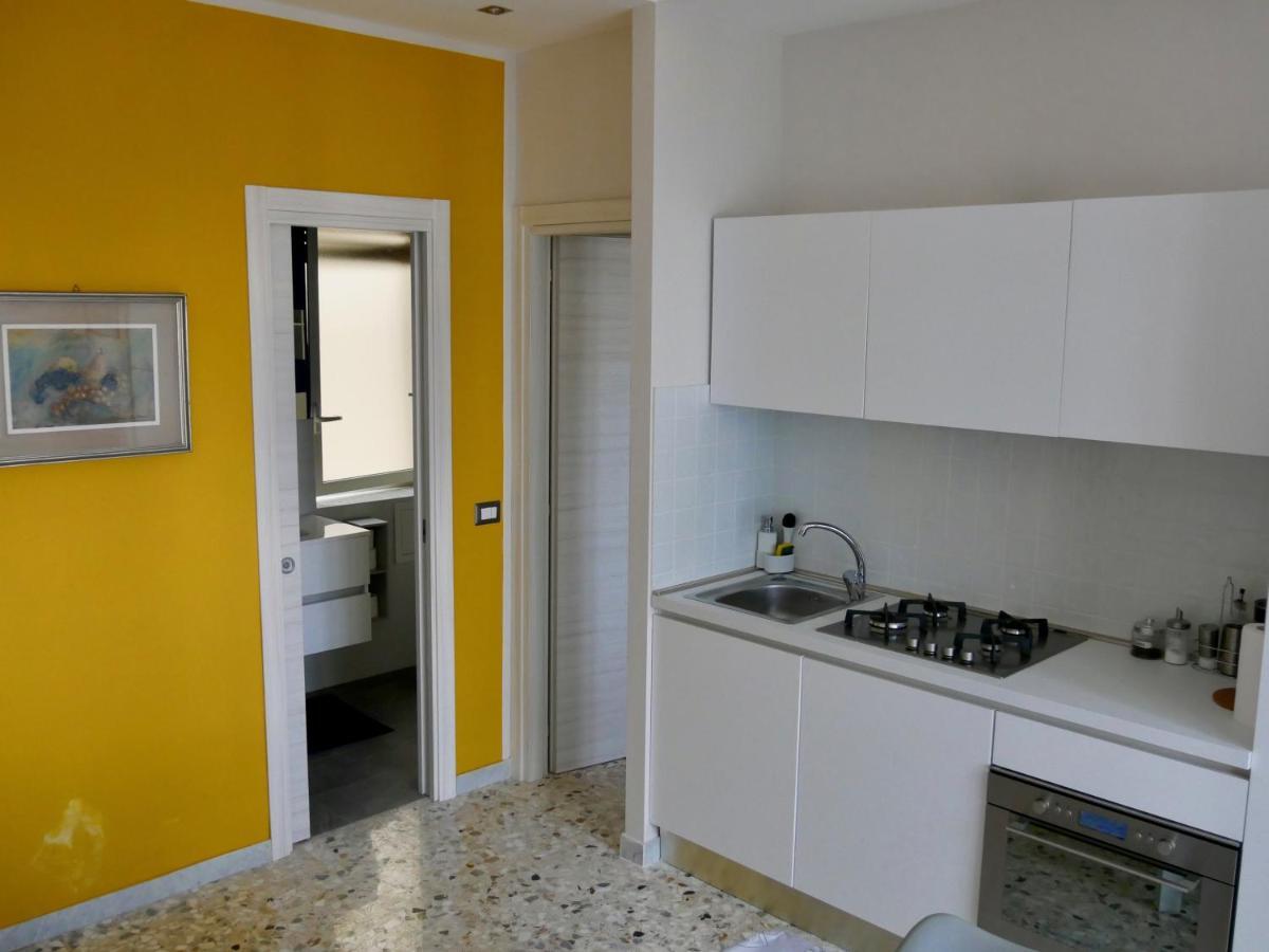 Ferienwohnung La Dimora Dell'Avvocato Neapel Exterior foto